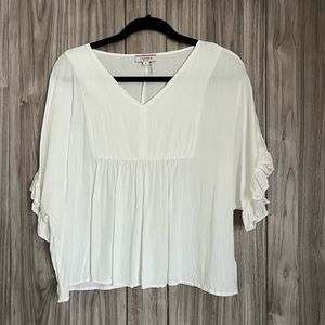 Andree by Unit Women's White V-Neck Ruffle Blouse, Size L